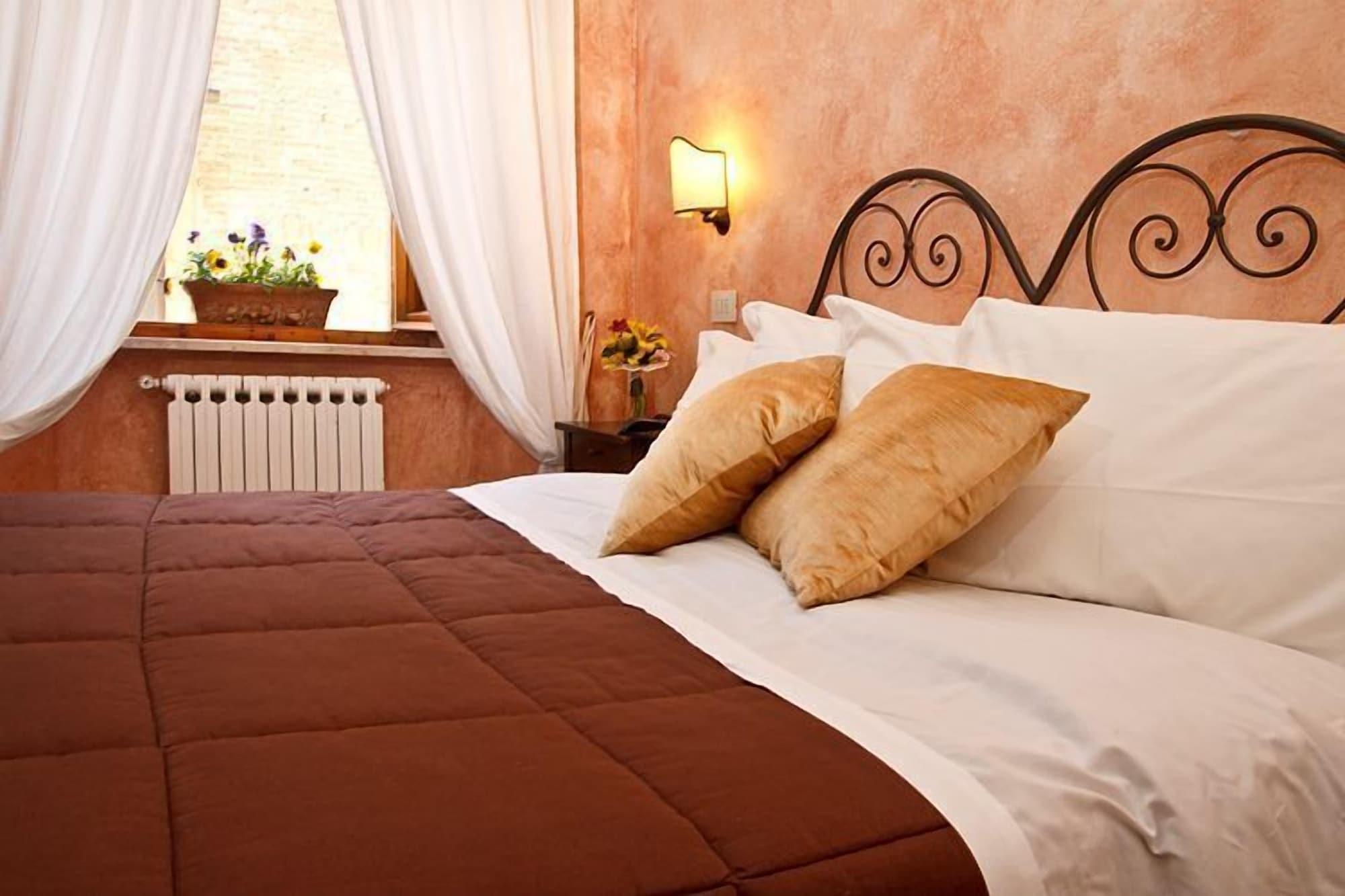 Albergo Duomo Montepulciano Stazione Εξωτερικό φωτογραφία