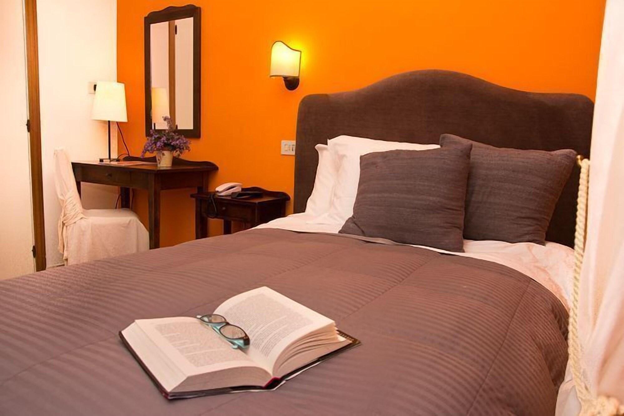 Albergo Duomo Montepulciano Stazione Εξωτερικό φωτογραφία