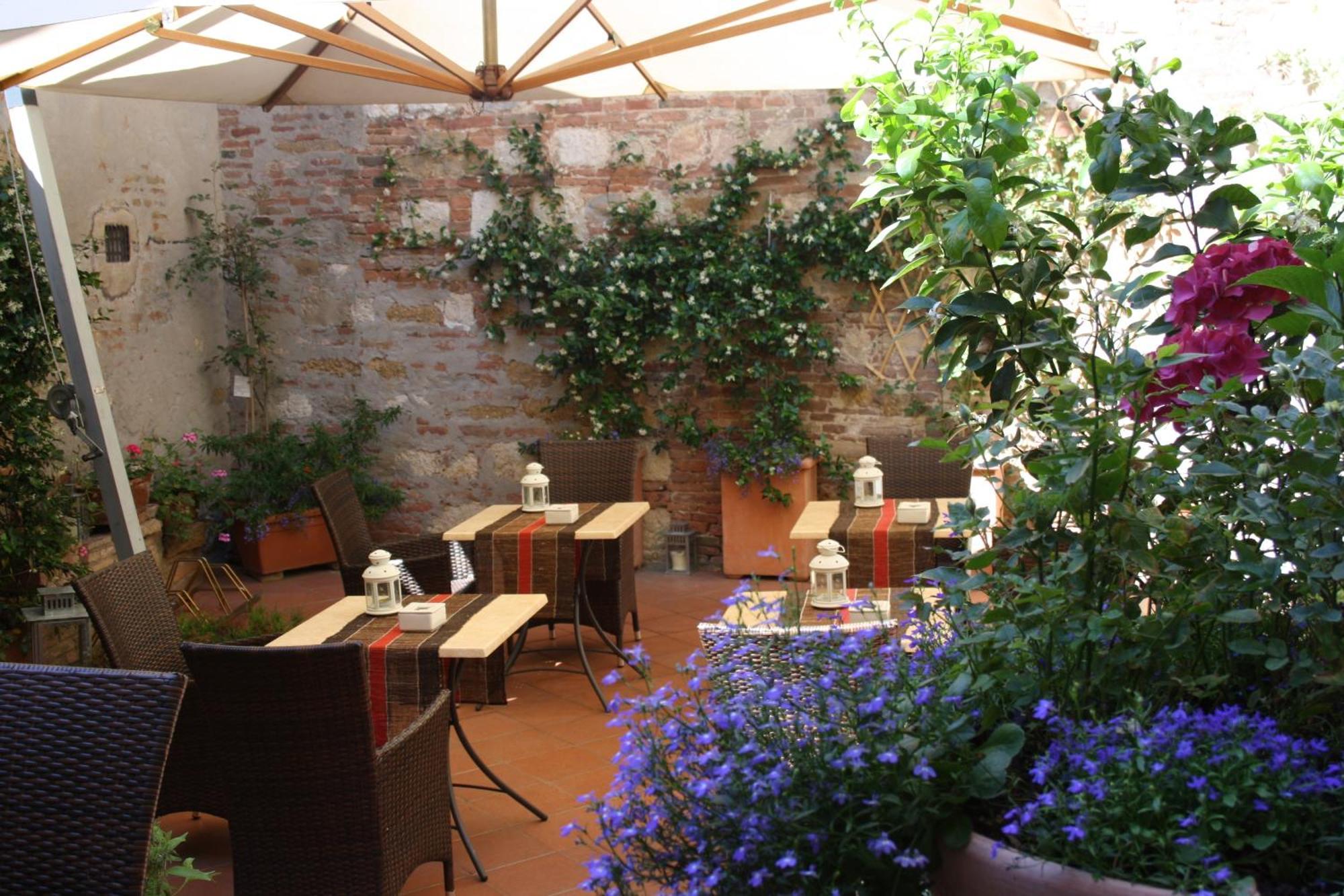 Albergo Duomo Montepulciano Stazione Εξωτερικό φωτογραφία